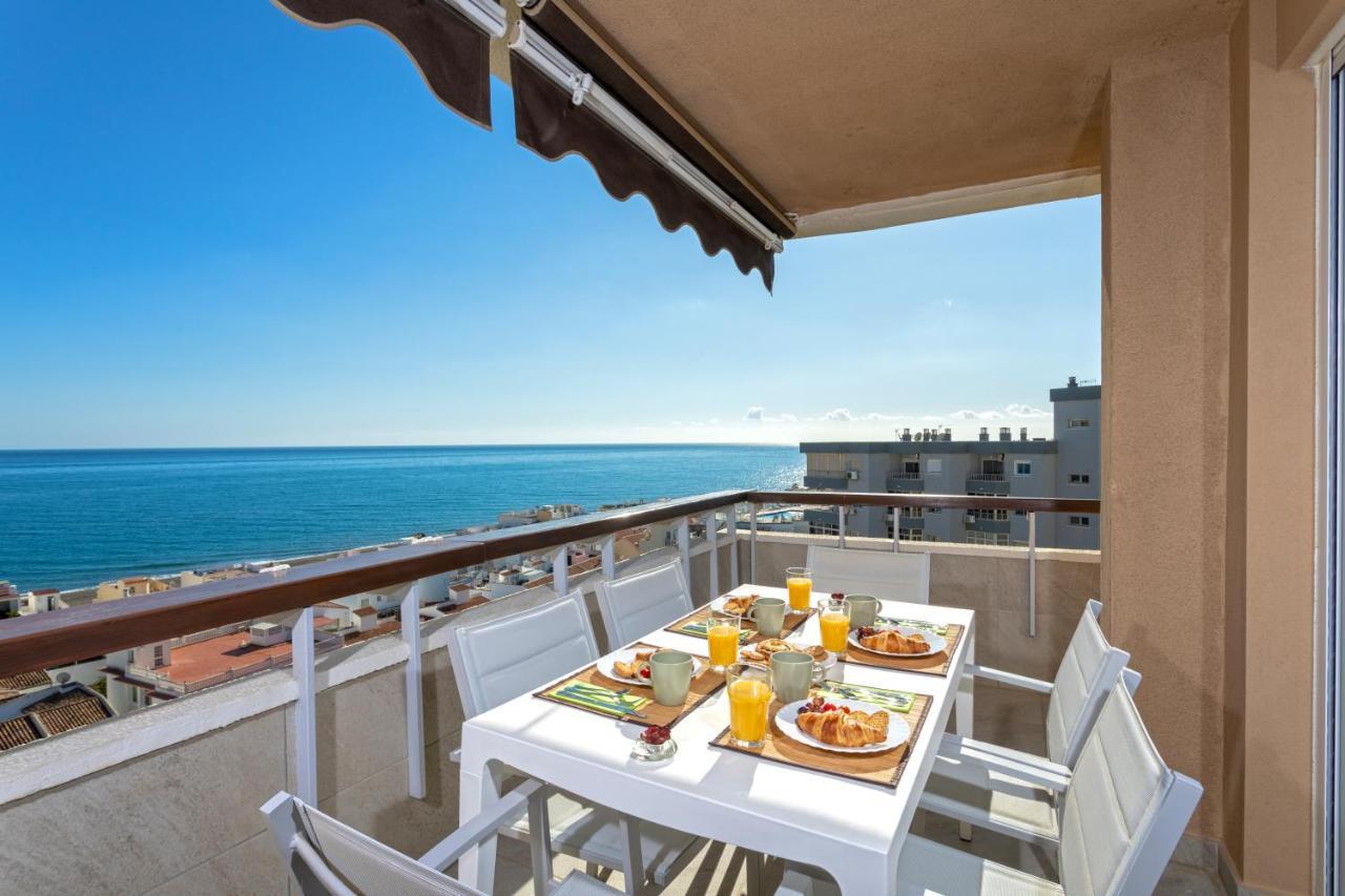 Arpa De Treboles - Carihuela Views! Apartman Torremolinos Kültér fotó